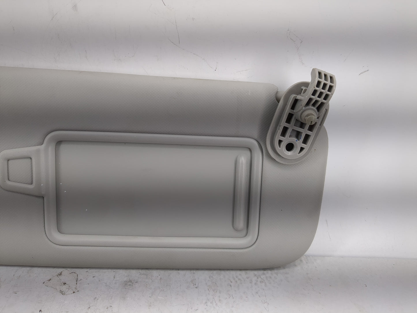 2022 Kia Forte Sun Visor Shade Replacement Driver Left Mirror Fits OEM Used Auto Parts - Oemusedautoparts1.com