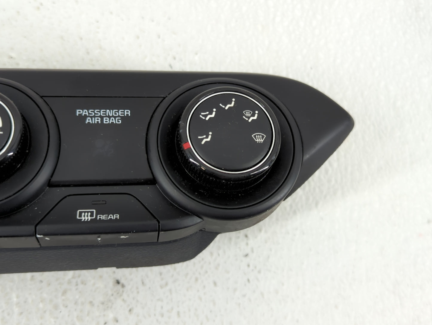 2022 Kia Forte Climate Control Module Temperature AC/Heater Replacement P/N:97250-M6XXX Fits OEM Used Auto Parts - Oemusedau