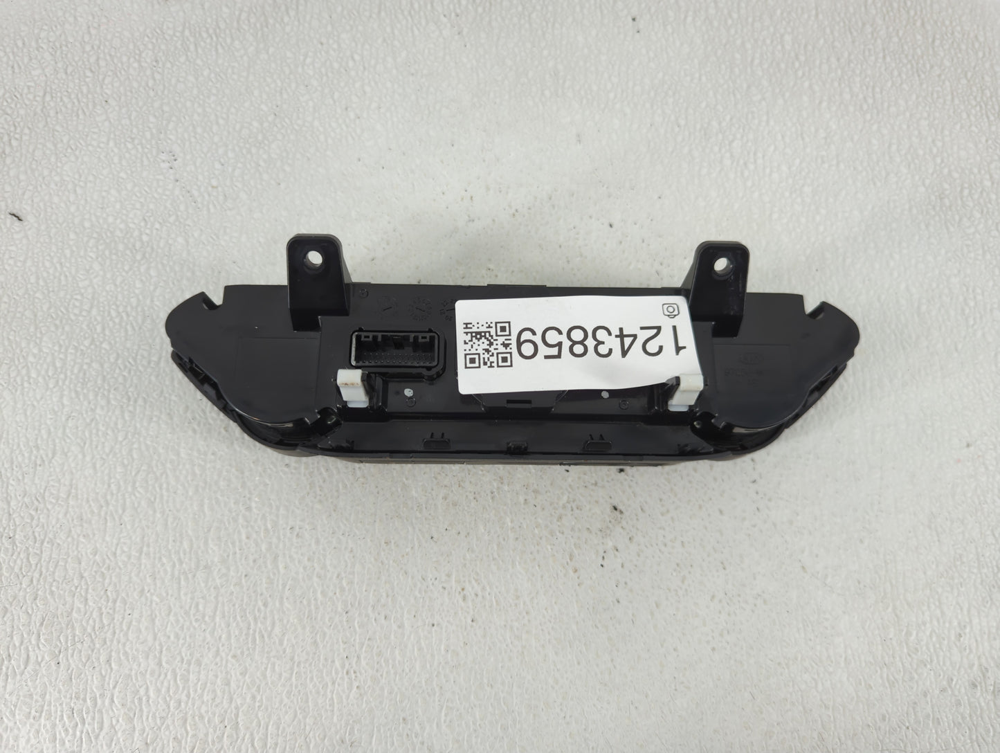 2022 Kia Forte Climate Control Module Temperature AC/Heater Replacement P/N:97250-M6XXX Fits OEM Used Auto Parts - Oemusedau