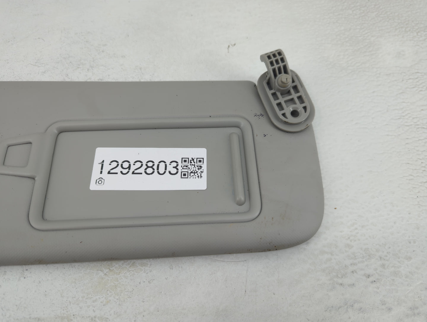 2022 Kia Forte Sun Visor Shade Replacement Passenger Right Mirror Fits OEM Used Auto Parts - Oemusedautoparts1.com
