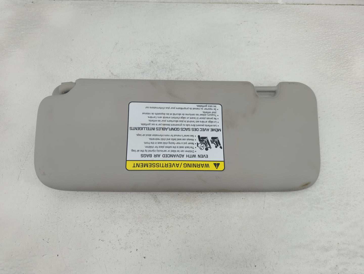 2022 Kia Forte Sun Visor Shade Replacement Passenger Right Mirror Fits OEM Used Auto Parts - Oemusedautoparts1.com