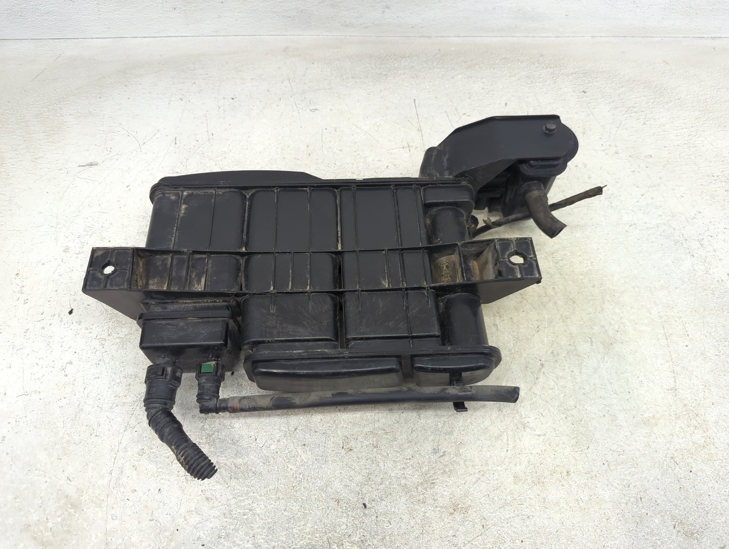 2024 Kia Forte Fuel Vapor Charcoal Canister 1389803 - Oemusedautoparts1.com