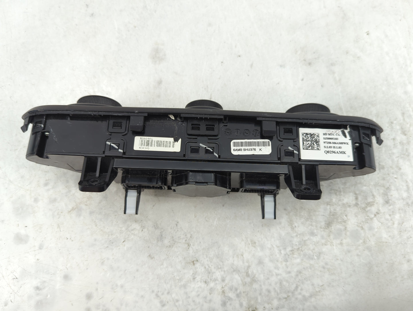 2022 Kia Forte Climate Control Module Temperature AC/Heater Replacement P/N:97250-M6AM0WK 97250-M6EM0WK Fits OEM Used Auto P