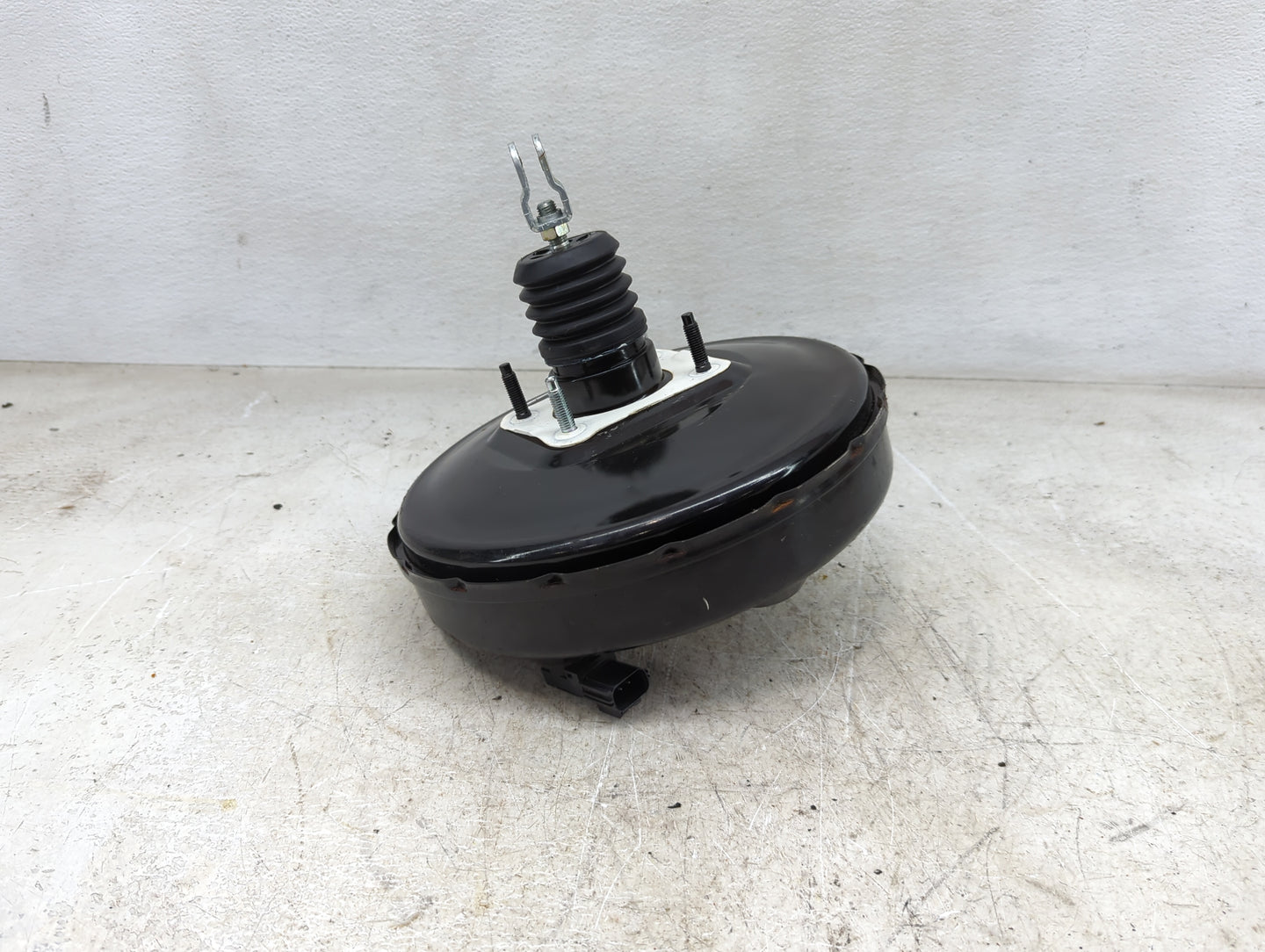 2020-2022 Kia Forte Power Brake Booster Oem - Oemusedautoparts1.com