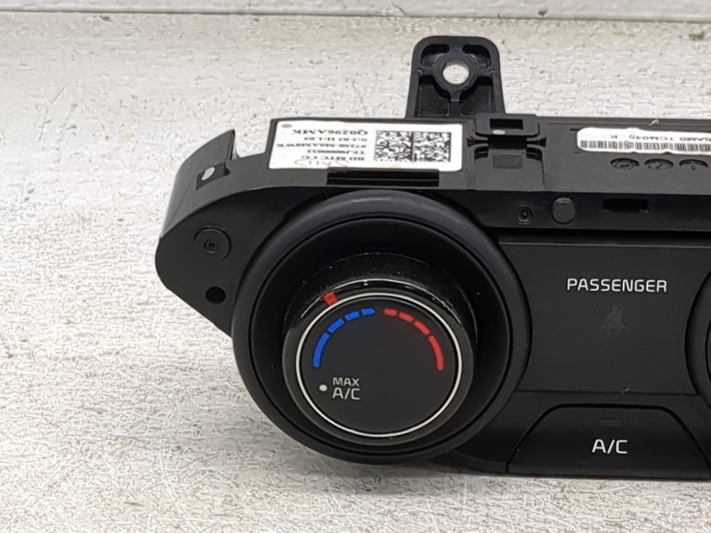 2022 Kia Forte Climate Control Module Temperature AC/Heater Replacement P/N:97250-M6AM0WK Fits OEM Used Auto Parts - Oemused