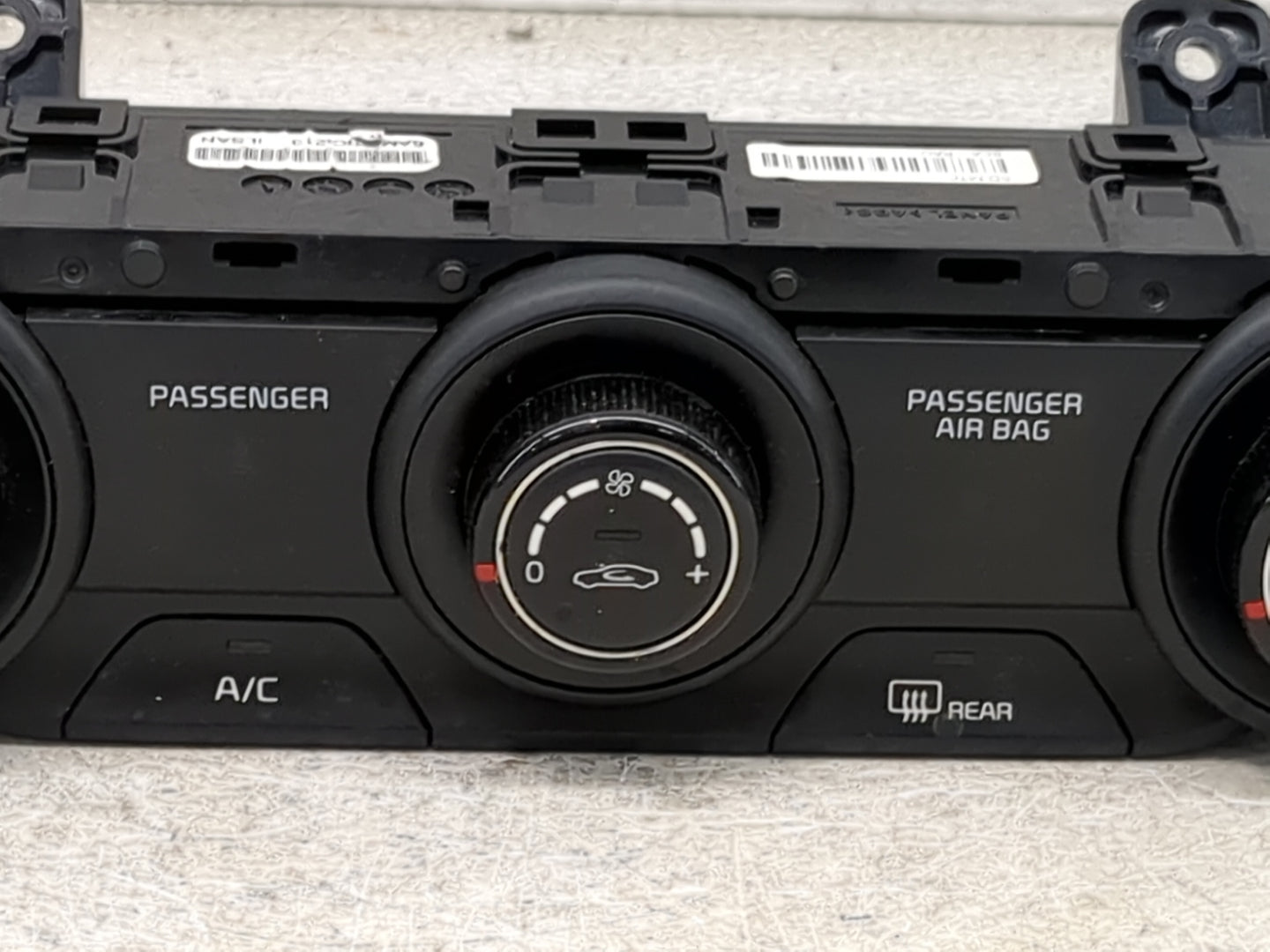 2022 Kia Forte Climate Control Module Temperature AC/Heater Replacement P/N:97250-M6AM0WK Fits OEM Used Auto Parts - Oemused