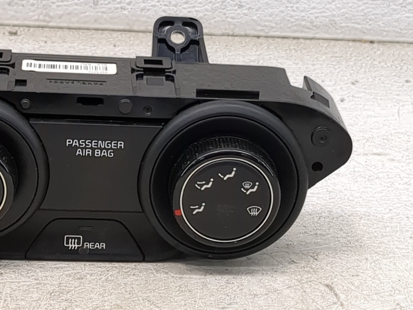 2022 Kia Forte Climate Control Module Temperature AC/Heater Replacement P/N:97250-M6AM0WK Fits OEM Used Auto Parts - Oemused