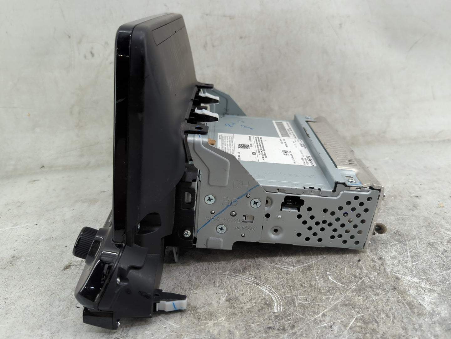 2022 Kia Forte Radio AM FM Cd Player Receiver Replacement P/N:96160M7230WK DA330DLAN, TQ8-DA330DJAN Fits OEM Used Auto Parts
