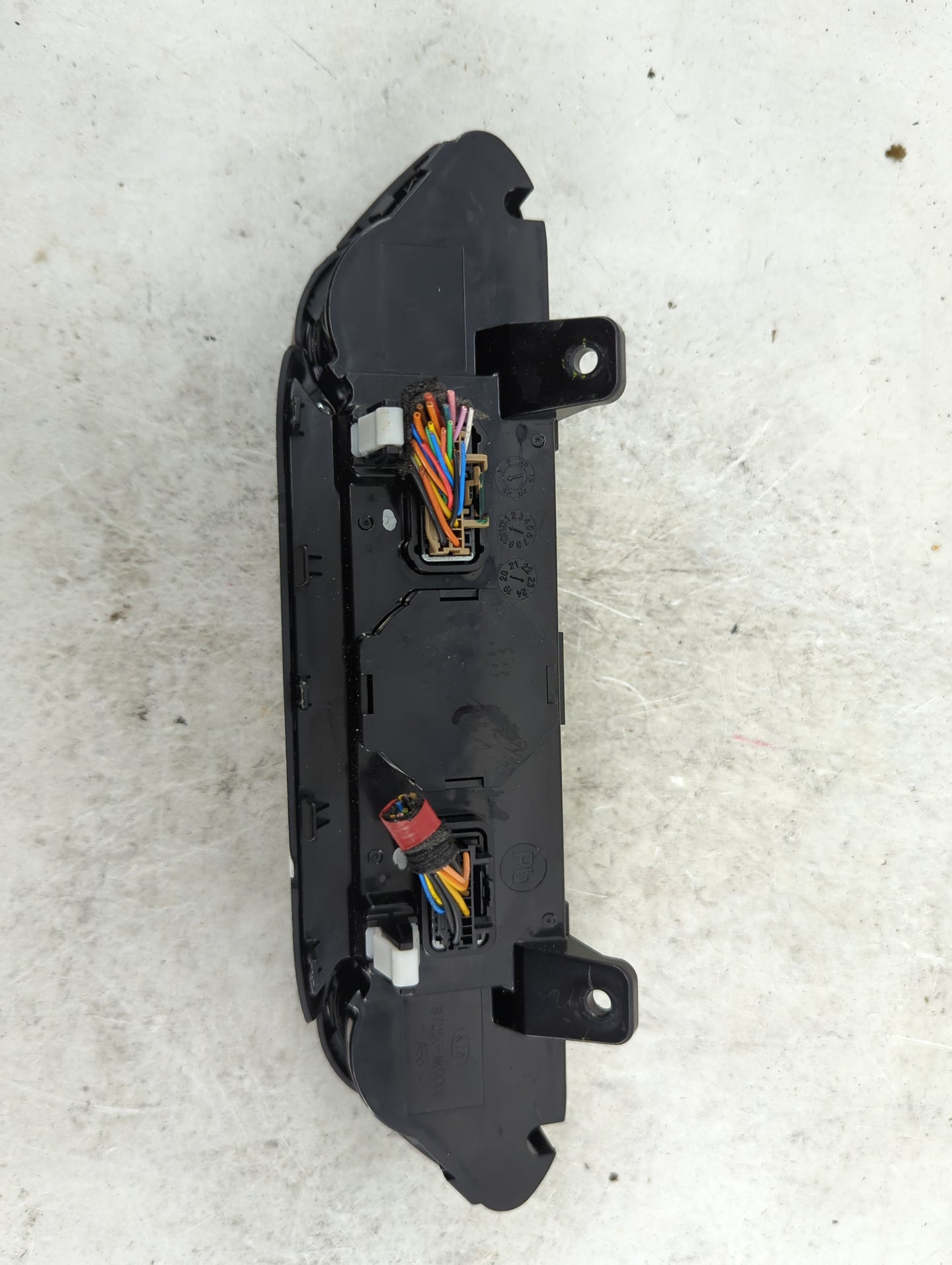 2022 Kia Forte Climate Control Module Temperature AC/Heater Replacement P/N:97250-M6AM0WK TCM0000057, Q0296AMK Fits OEM Used