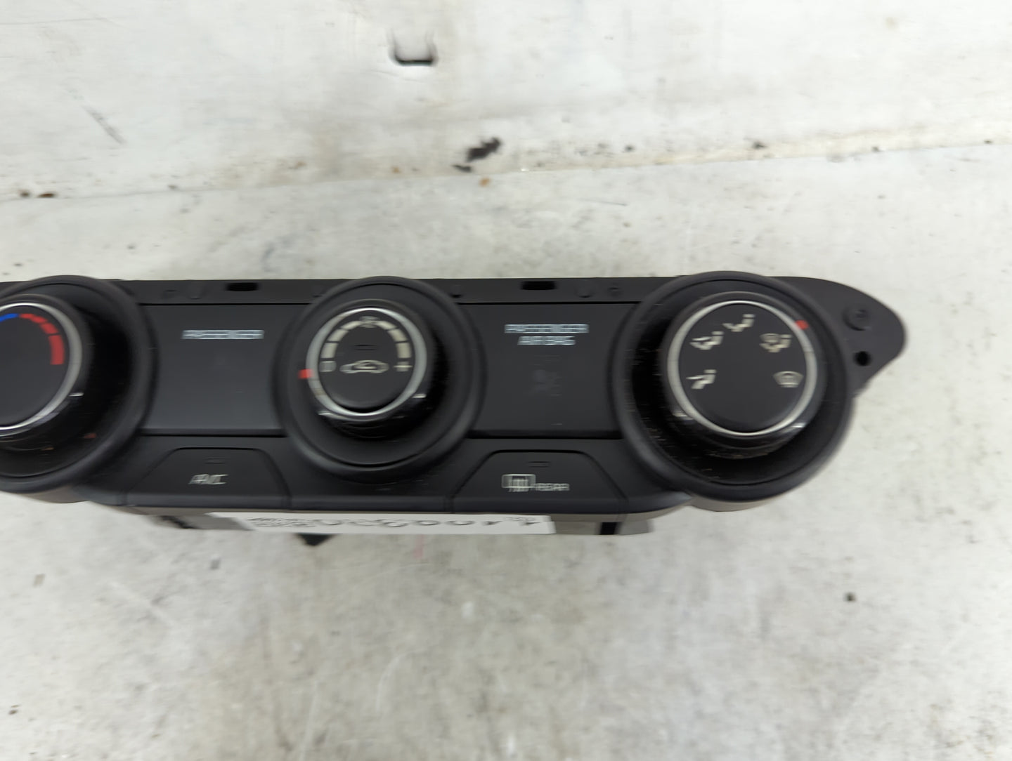 2022 Kia Forte Climate Control Module Temperature AC/Heater Replacement P/N:97250-M6AM0WK Q0296AMK Fits OEM Used Auto Parts 