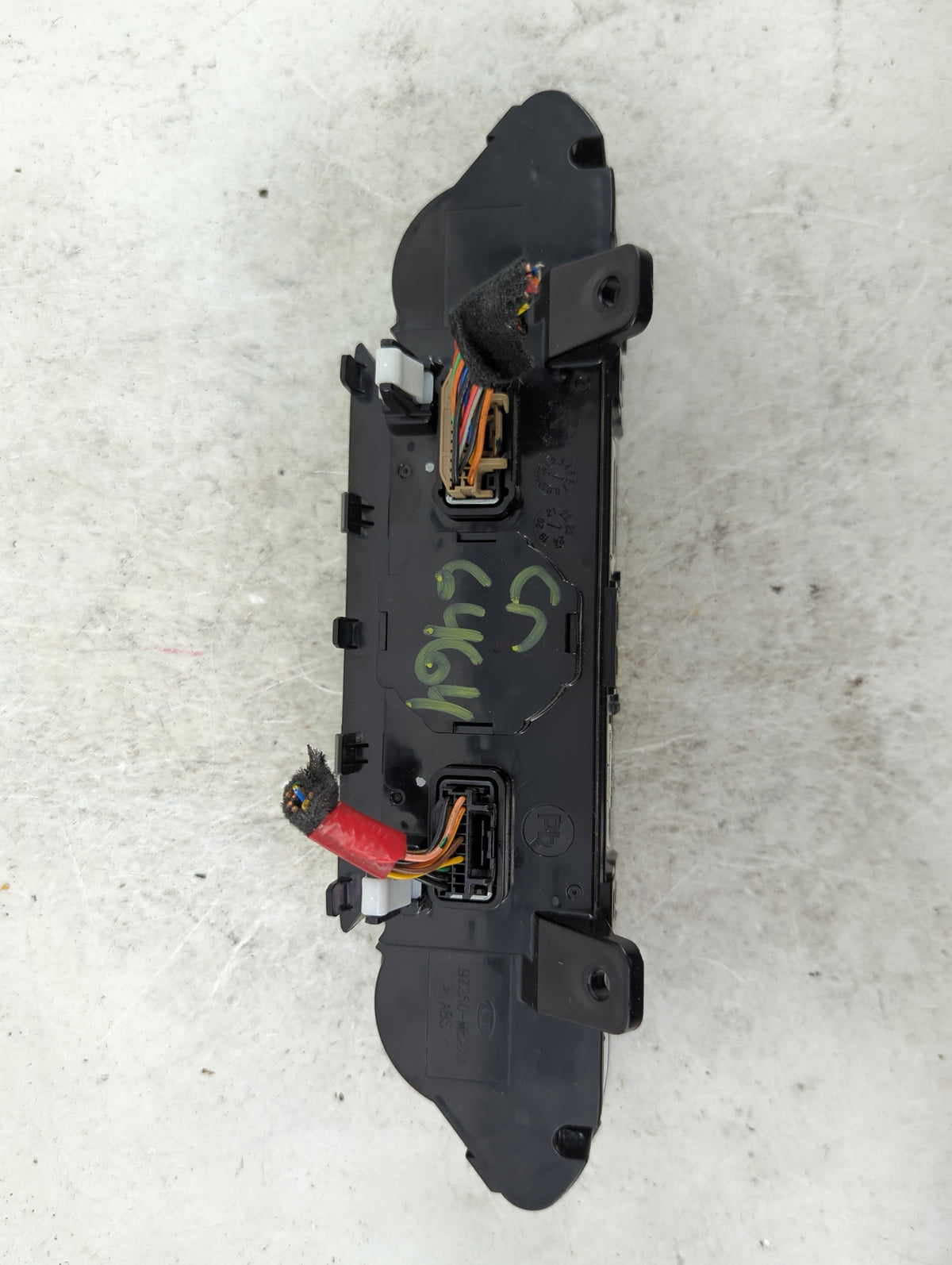 2022 Kia Forte Climate Control Module Temperature AC/Heater Replacement P/N:97250-M6AM0WK Q0296AMK Fits OEM Used Auto Parts 