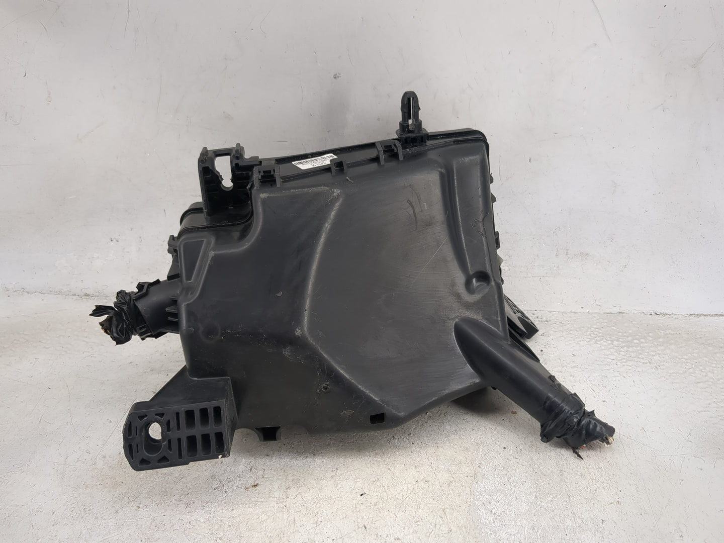 2022 Kia Forte Fusebox Fuse Box Panel Relay Module P/N:91956-M7520 18980-09645, 39160-37110 Fits OEM Used Auto Parts - Oemus
