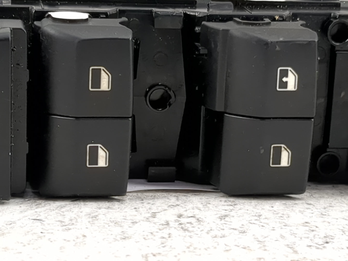 2024 Kia Forte Master Power Window Switch Replacement Driver Side Left P/N:4E7492-1500 Fits OEM Used Auto Parts - Oemusedaut