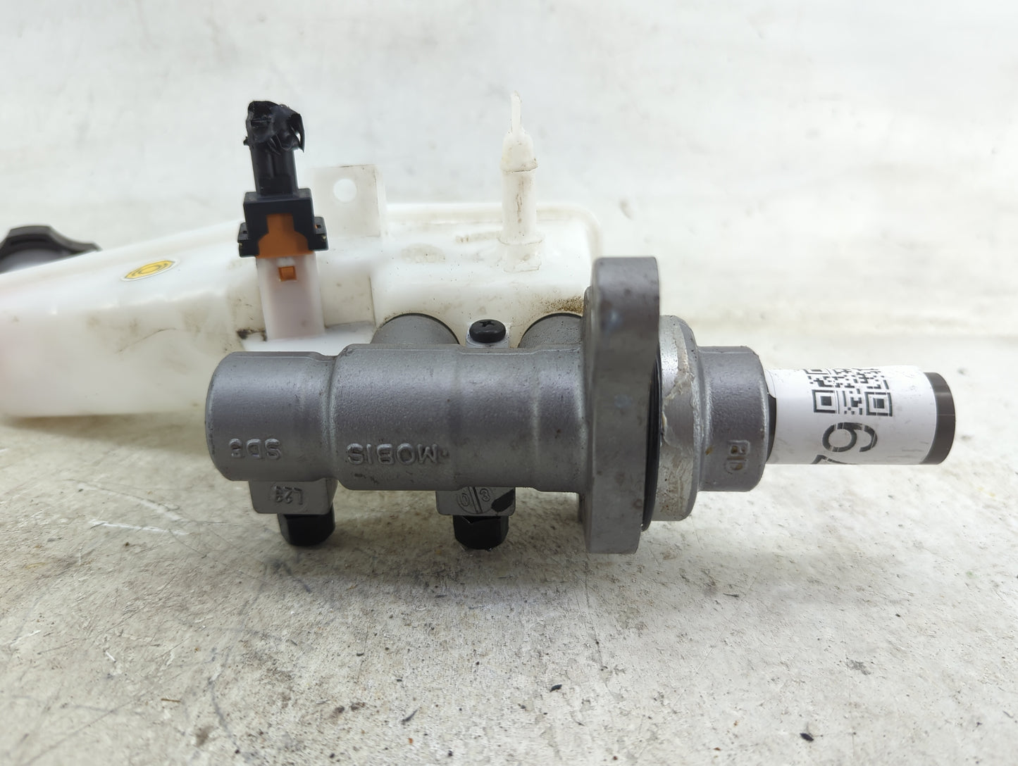 2019-2022 Kia Forte Brake Master Cylinder 1496579 - Oemusedautoparts1.com