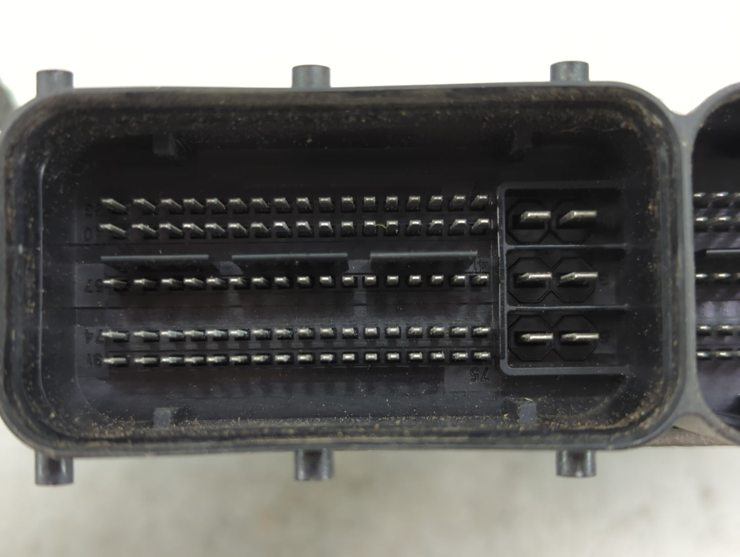 2024 Kia Seltos PCM Engine Control Computer ECU ECM PCU OEM P/N:391712EAN2 Fits OEM Used Auto Parts - Oemusedautoparts1.com