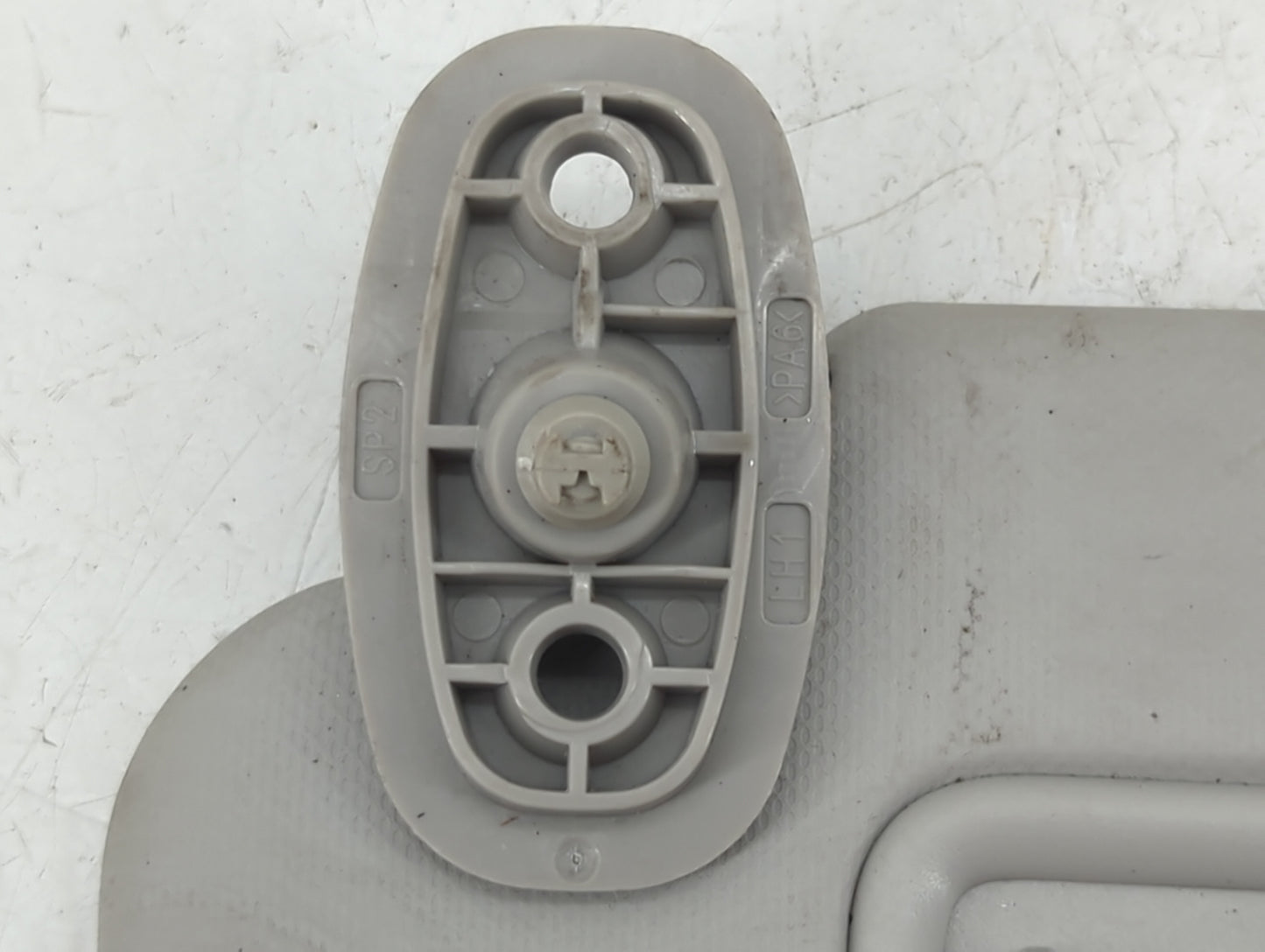 2021-2022 Kia Seltos Sun Visor Shade Replacement Passenger Right Mirror Fits Fits 2021 2022 OEM Used Auto Parts - Oemusedaut