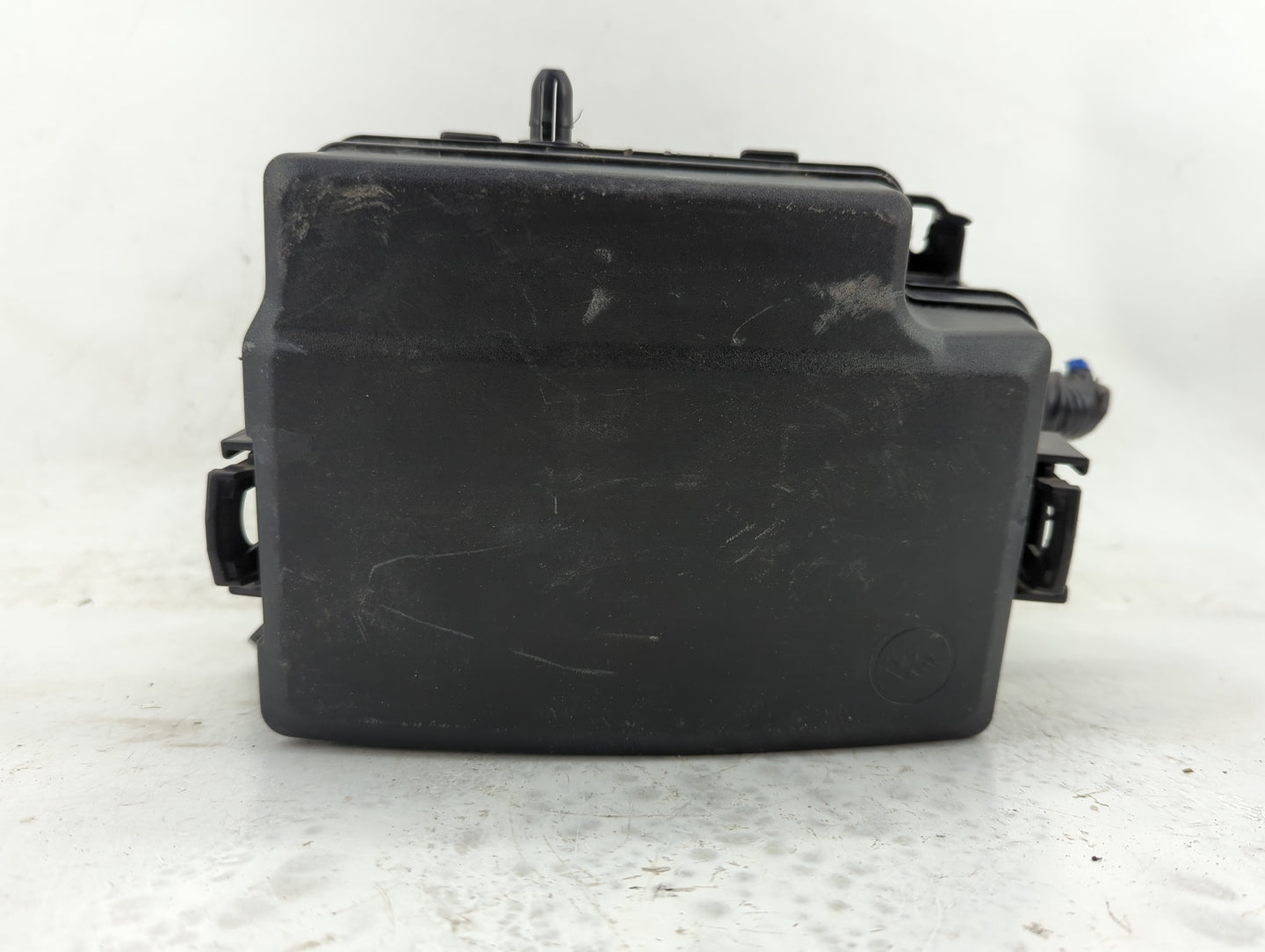 2024 Kia Seltos Fusebox Fuse Box Panel Relay Module Fits OEM Used Auto Parts - Oemusedautoparts1.com