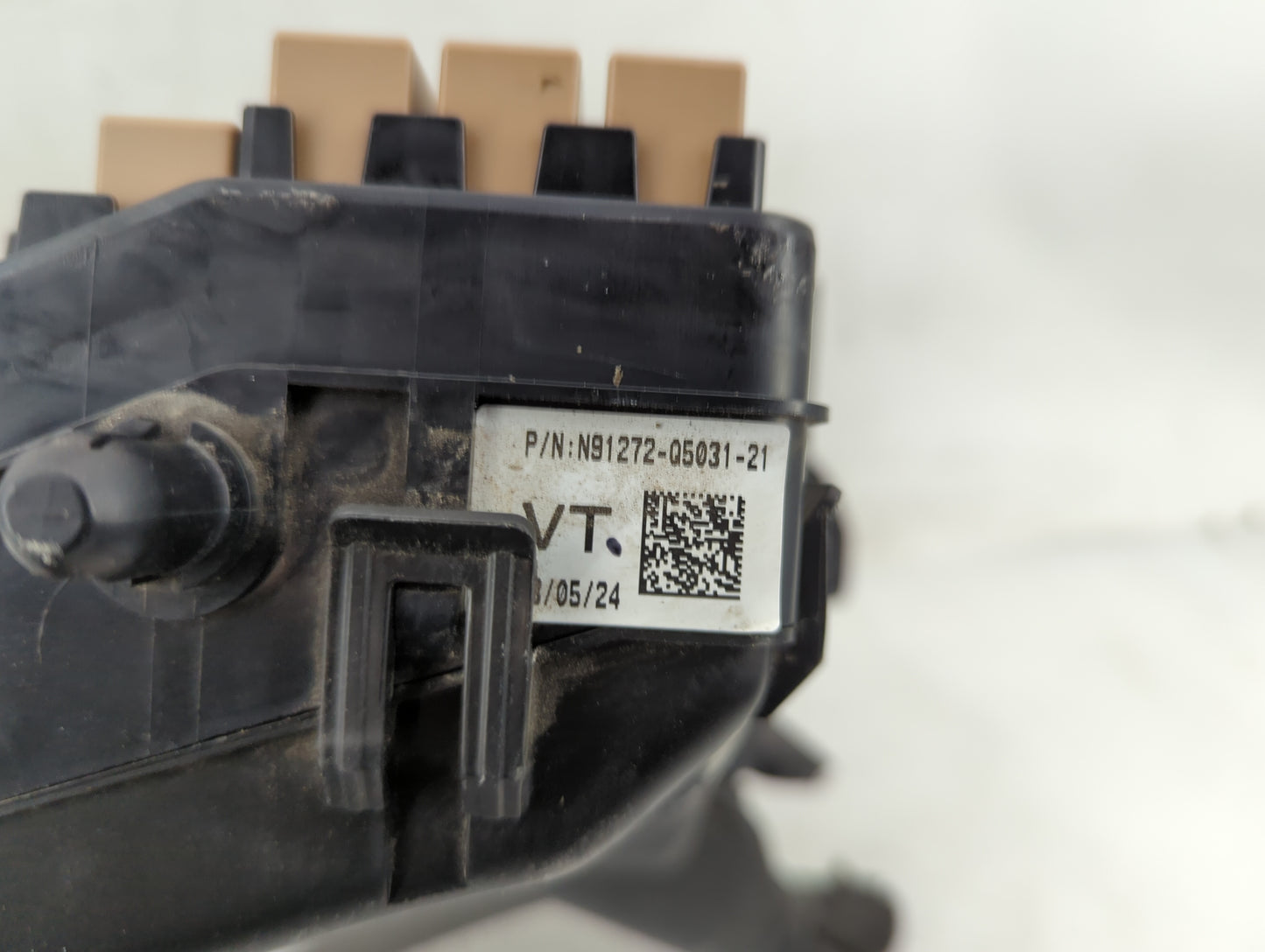 2024 Kia Seltos Fusebox Fuse Box Panel Relay Module Fits OEM Used Auto Parts - Oemusedautoparts1.com