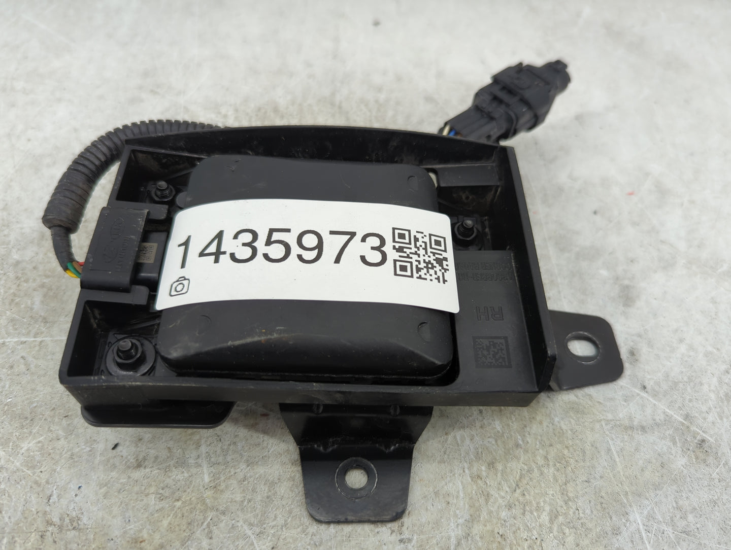 2024 Kia Seltos Air Bag Driver Left Steering Wheel Mounted P/N:99150-Q5700 AB302A7920 Fits OEM Used Auto Parts - Oemusedauto