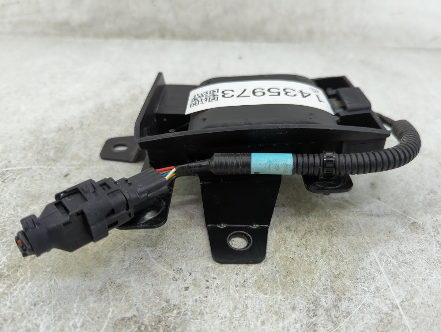 2024 Kia Seltos Air Bag Driver Left Steering Wheel Mounted P/N:99150-Q5700 AB302A7920 Fits OEM Used Auto Parts - Oemusedauto