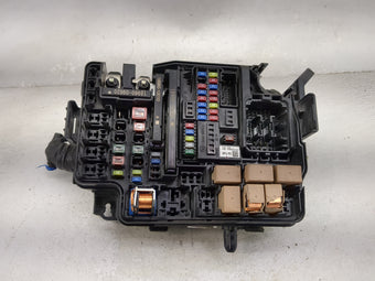 compare product 2024 Kia Seltos Fusebox Fuse Box Panel Relay Module P/N:18980-09620 18980-10010, 18980-09630, N91260-05B11-23 Fits OEM Used Auto Parts