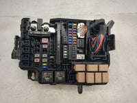 2024 Kia Seltos Fusebox Fuse Box Panel Relay Module P/N:91956-Q5121 18980-09645, 18980-09630 Fits OEM Used Auto Parts - Oemu