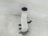 2020-2021 Kia Soul Brake Master Cylinder 1490838 - Oemusedautoparts1.com