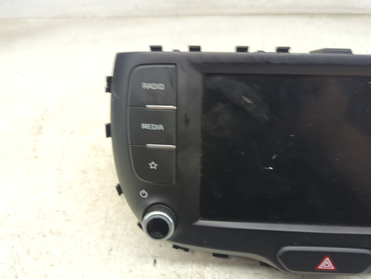 2024 Kia Soul Radio AM FM Cd Player Receiver Replacement P/N:96160-K0EA0WK DA330SKAN, DEABK05NA0129AN Fits OEM Used Auto Par