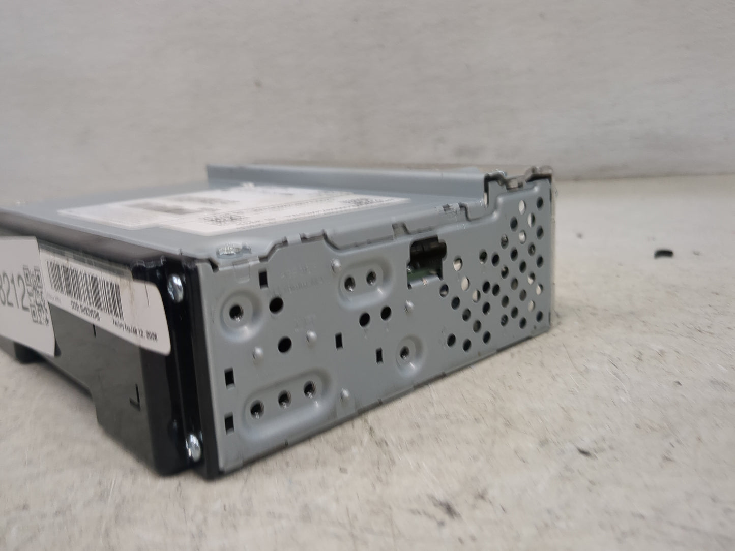2024 Kia Sportage Radio AM FM Cd Player Receiver Replacement P/N:96560-DW050FBL Fits OEM Used Auto Parts - Oemusedautoparts1