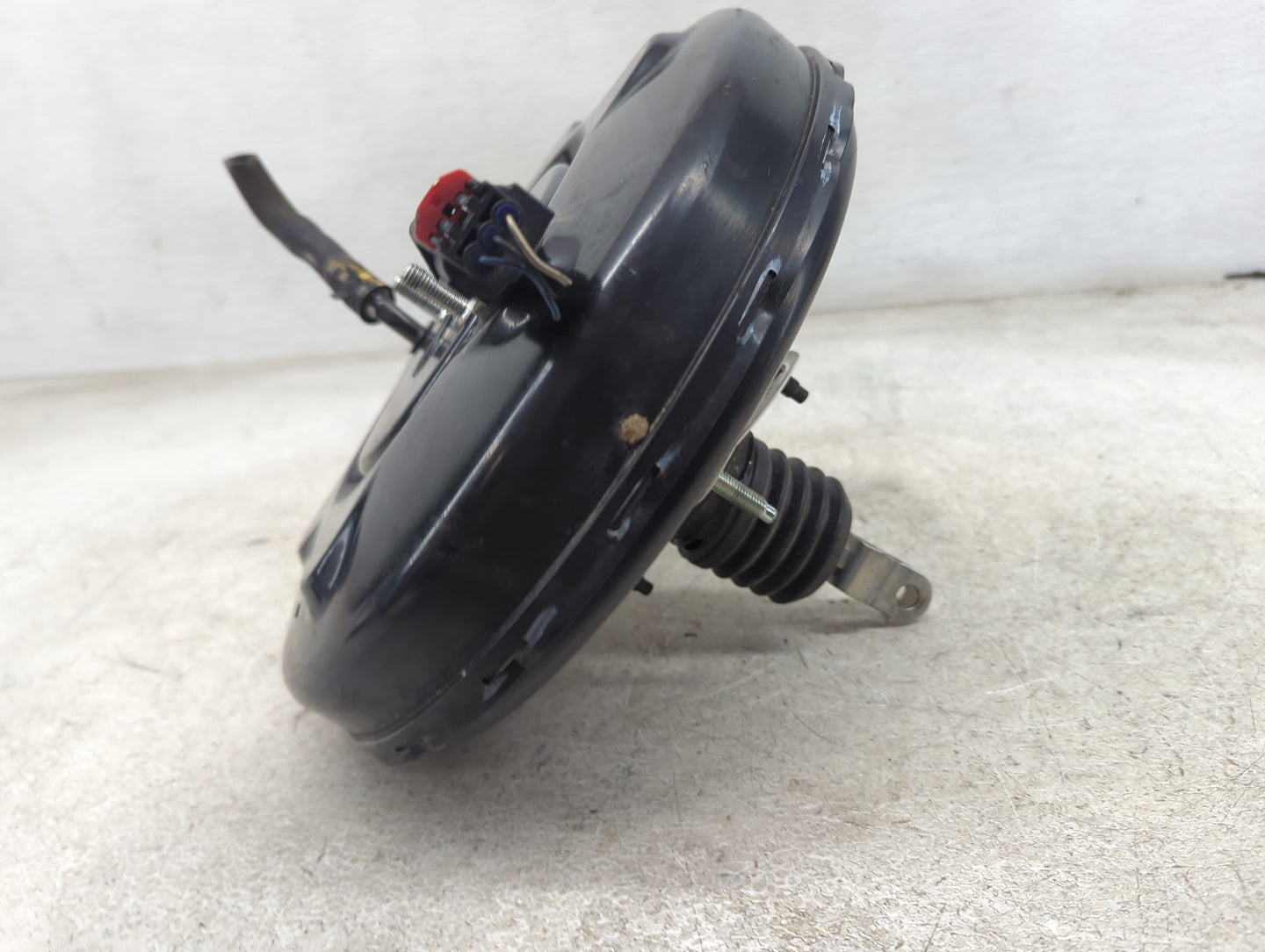 2024 Kia Sportage Power Brake Booster Oem - Oemusedautoparts1.com