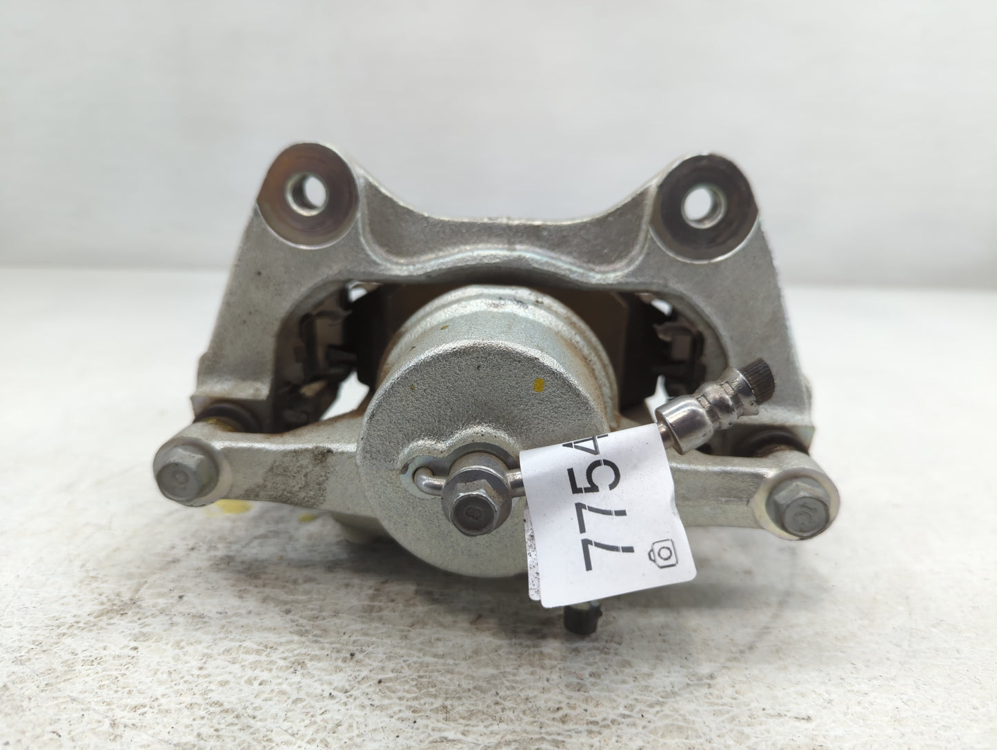 2024 Kia Sportage Front Driver Left Brake Caliper - Oemusedautoparts1.com