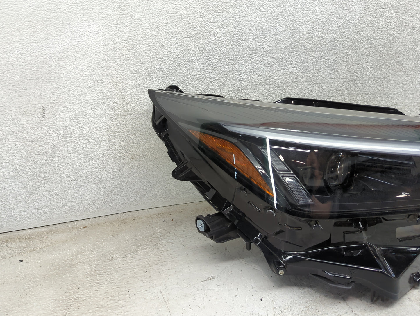 2024 Lexus Nx250 Passenger Right Oem Head Light Headlight Lamp Black - Oemusedautoparts1.com