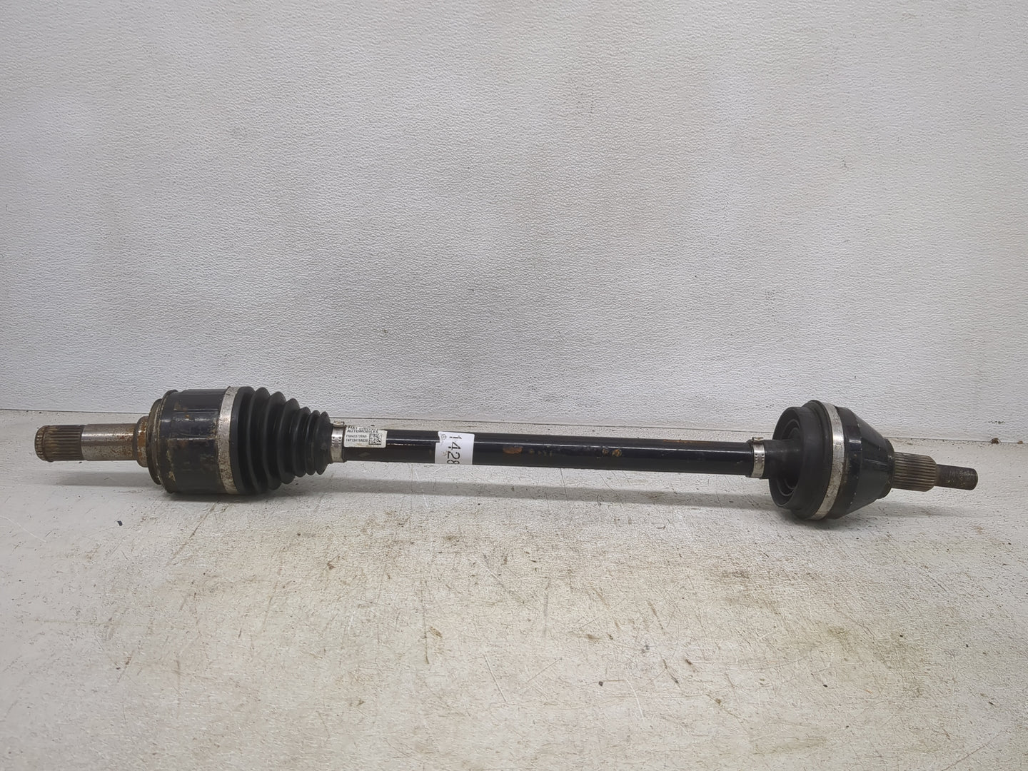 2024 Maserati Quattroporte Axle Shaft Front Driver Cv C/v - Oemusedautoparts1.com