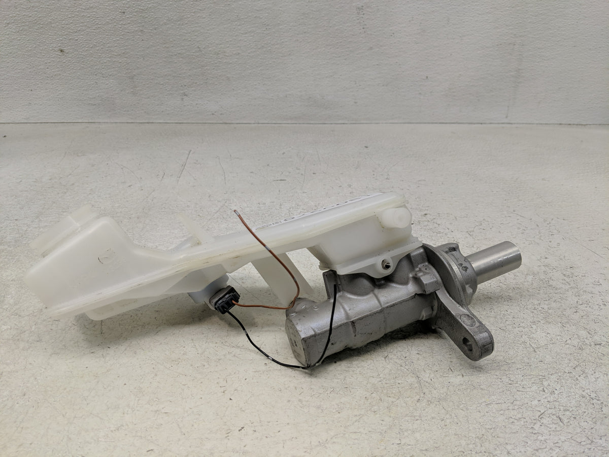 2024 Mazda 3 Brake Master Cylinder - Oemusedautoparts1.com