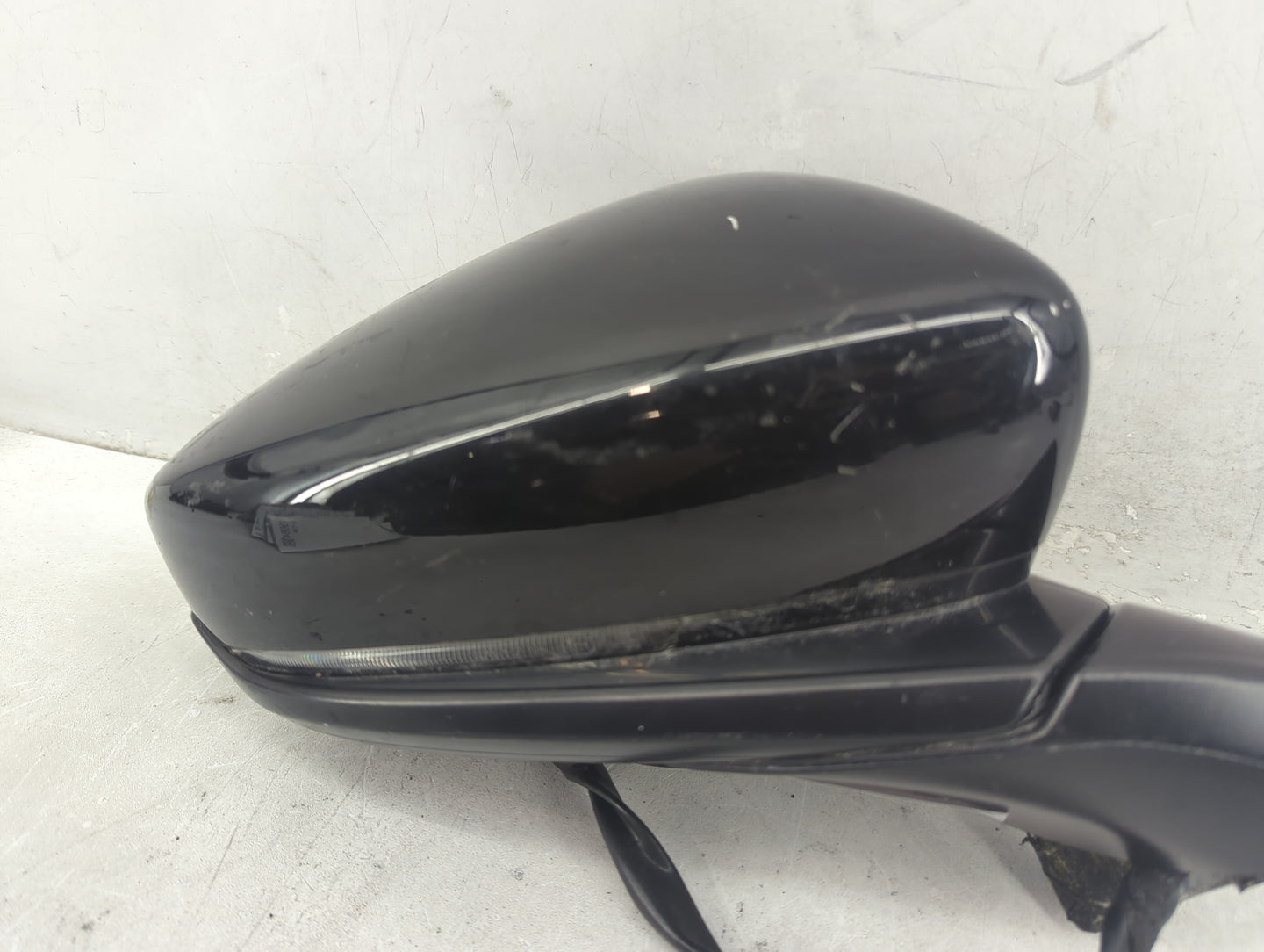 2024 Mazda Cx-30 Passenger Side View Mirror - Right Door Mirror OEM Used - Oemusedautoparts1.com