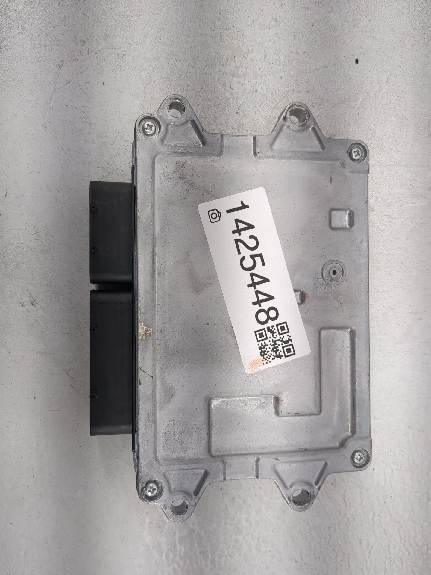 2024 Mazda Cx-30 PCM Engine Control Computer ECU ECM PCU OEM P/N:PGPT-18-881 Fits OEM Used Auto Parts - Oemusedautoparts1.co