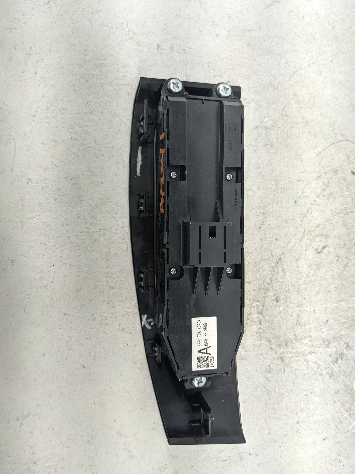 2020-2022 Mazda Cx-30 Master Power Window Switch Replacement Driver Side Left P/N:3250 T2A BDGF 66 350B Fits OEM Used Auto P