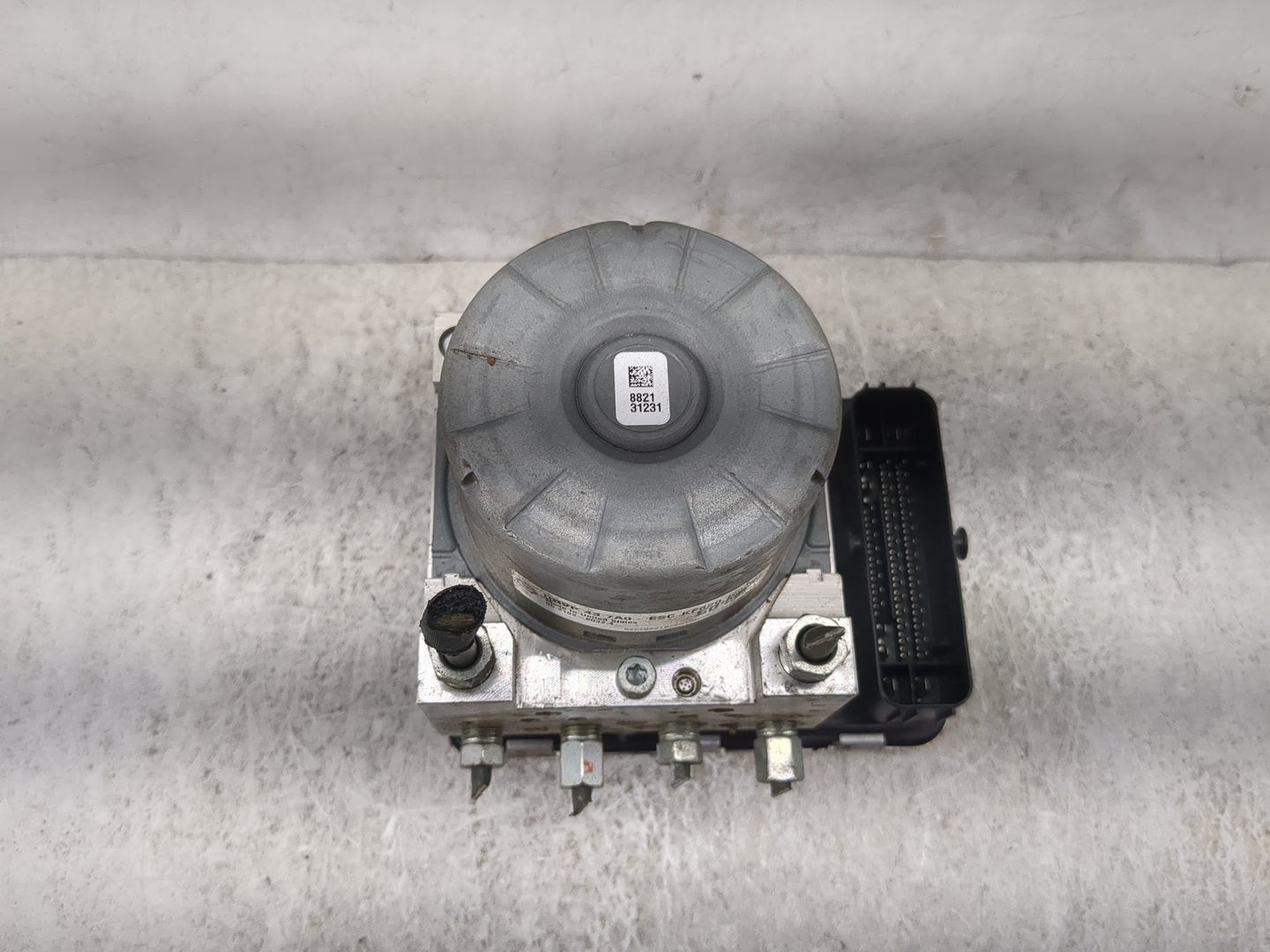 2024 Mazda Cx-30 ABS Pump Control Module Replacement P/N:DRVP 43 7A0 ESC KF620, 06.2102-8032.4 Fits OEM Used Auto Parts - Oe