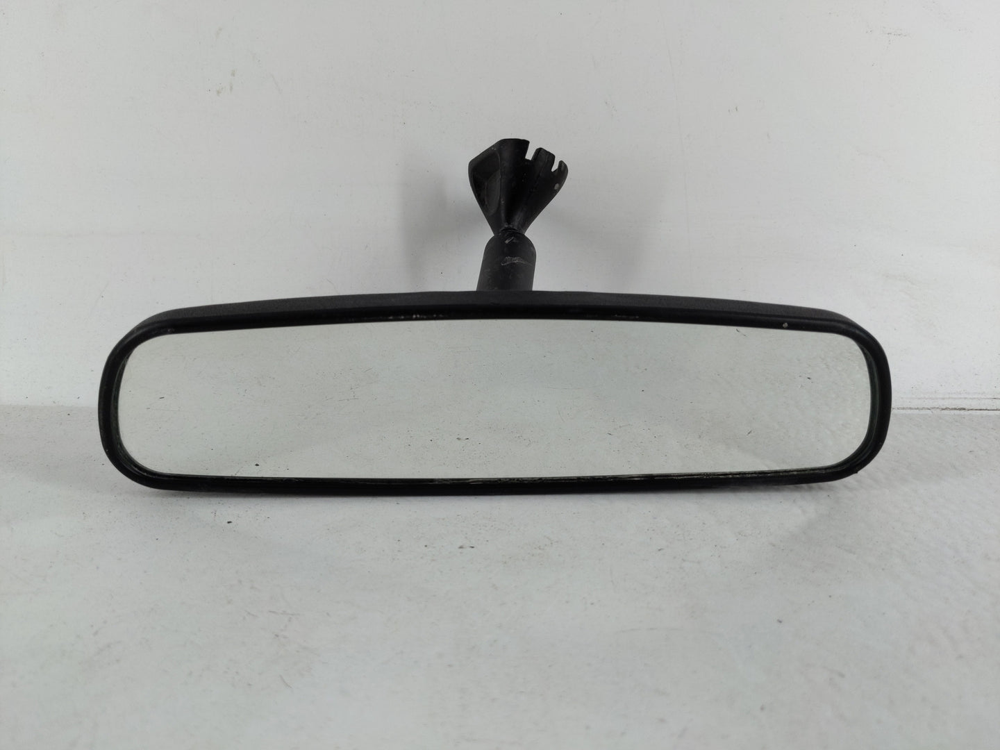 2024 Mazda Cx-5 Interior Rear View Mirror Replacement OEM P/N:E11045617 E11015617 Fits OEM Used Auto Parts - Oemusedautopart