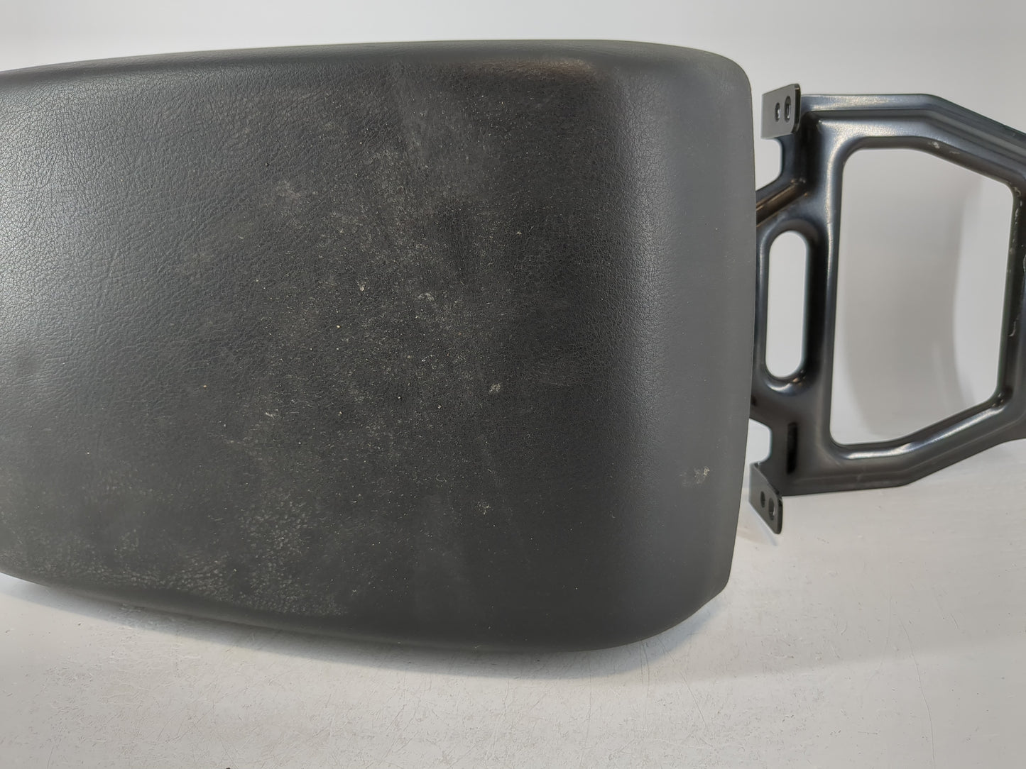 2024 Mazda Cx-5 Center Console Armrest Cover Lid Fits OEM Used Auto Parts - Oemusedautoparts1.com
