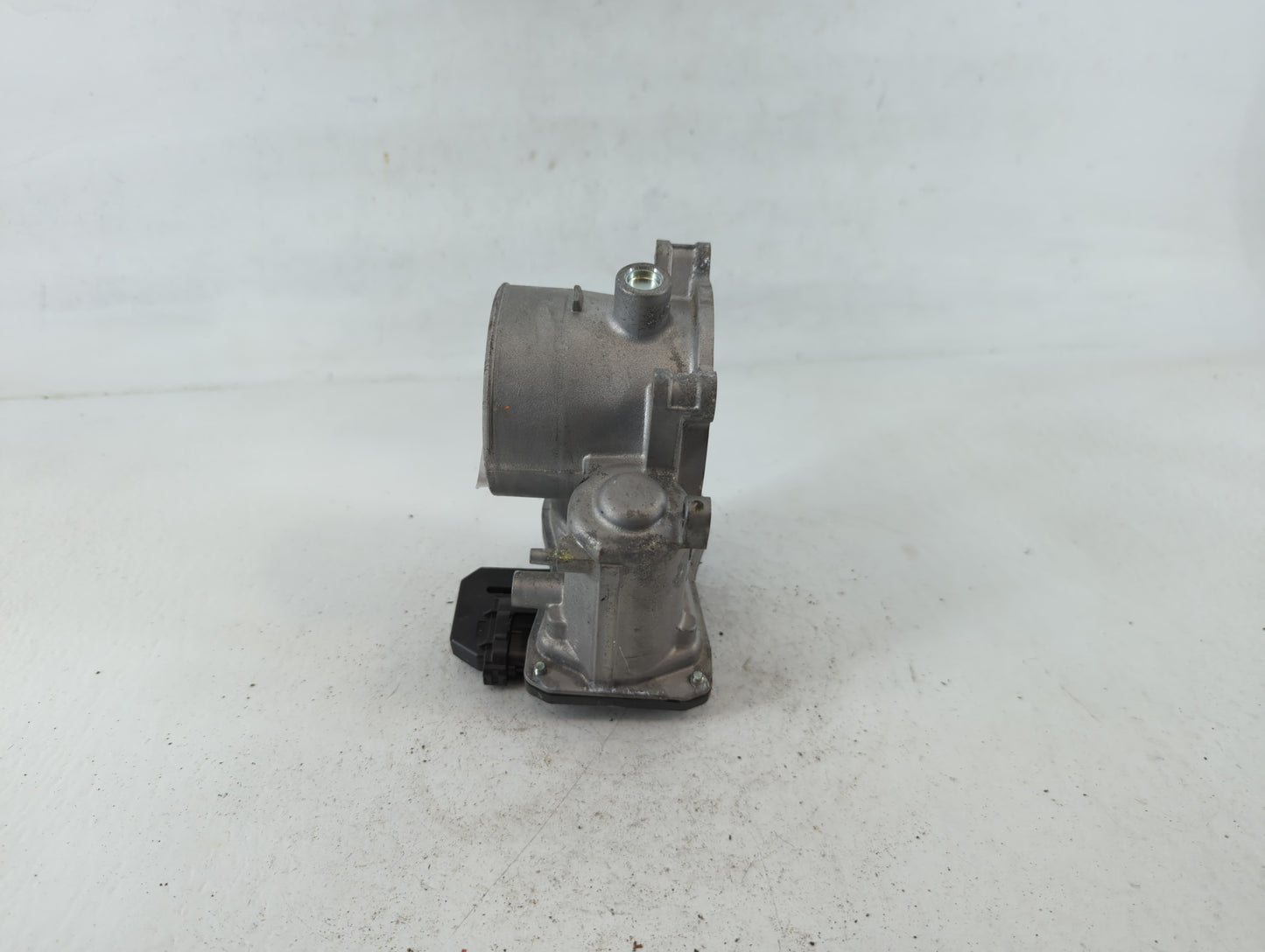 2024 Mazda Cx-5 Throttle Body P/N:PYFS 13 640 2070, K4238, 200392 Fits OEM Used Auto Parts - Oemusedautoparts1.com