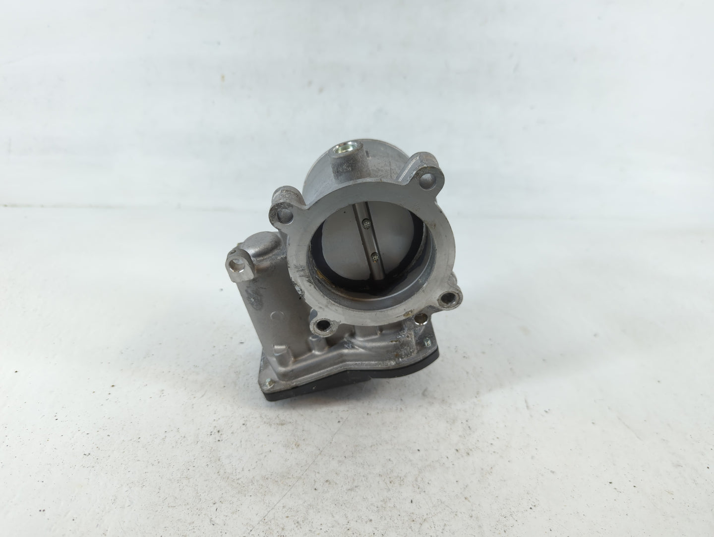 2024 Mazda Cx-5 Throttle Body P/N:PYFS 13 640 2070, K4238, 200392 Fits OEM Used Auto Parts - Oemusedautoparts1.com