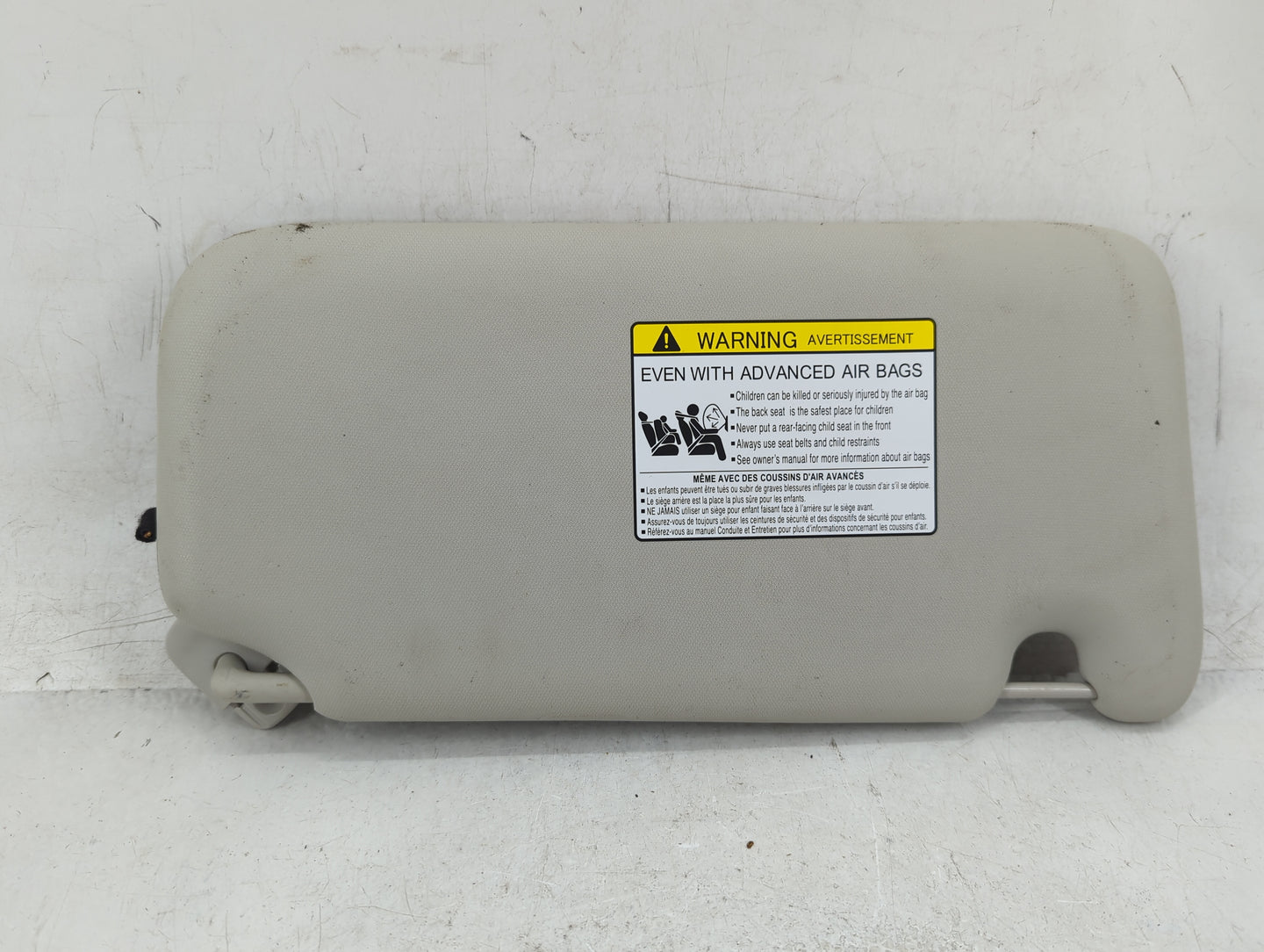 2024 Mazda Cx-9 Sun Visor Shade Replacement Driver Left Mirror Fits OEM Used Auto Parts - Oemusedautoparts1.com