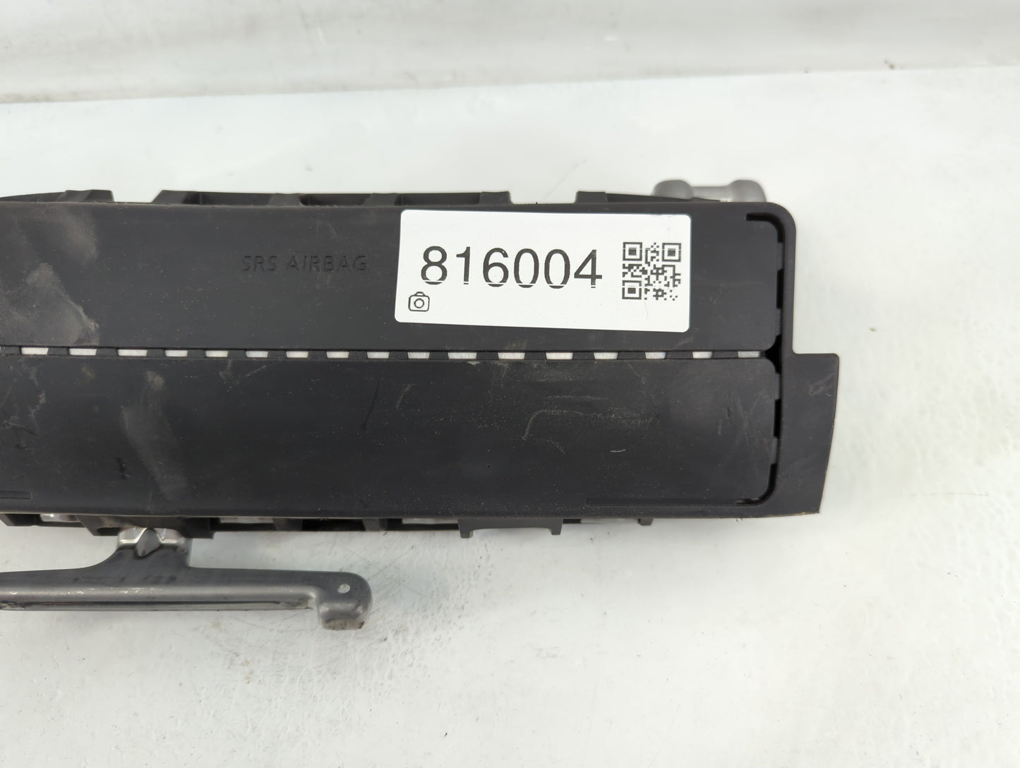 2024 Mazda Cx-9 Air Bag Driver Left Steering Wheel Mounted P/N:SKR9P5046993 Fits OEM Used Auto Parts - Oemusedautoparts1.com