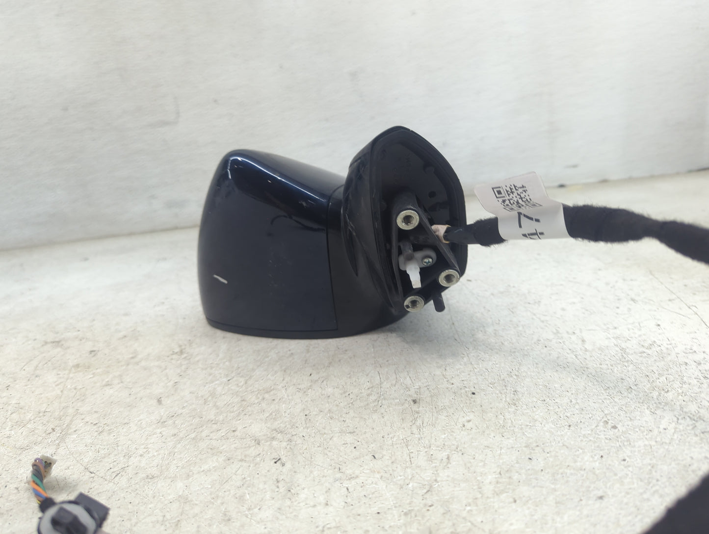 2024 Mazda Cx-90 Driver Side View Mirror - Left Door Mirror OEM Used - Oemusedautoparts1.com
