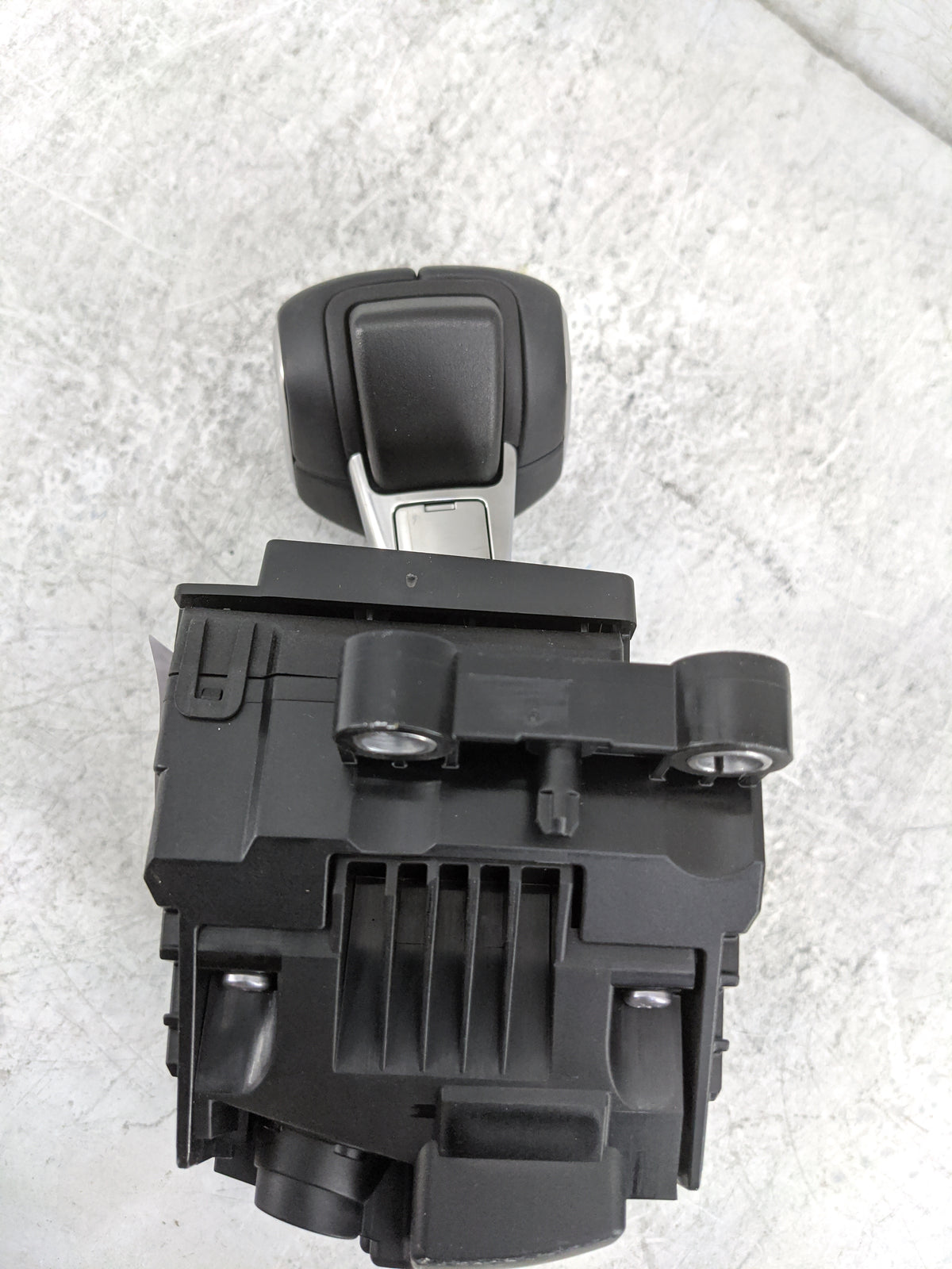 2024 Mazda Cx-90 Floor Console Assembly Shifter - Oemusedautoparts1.com