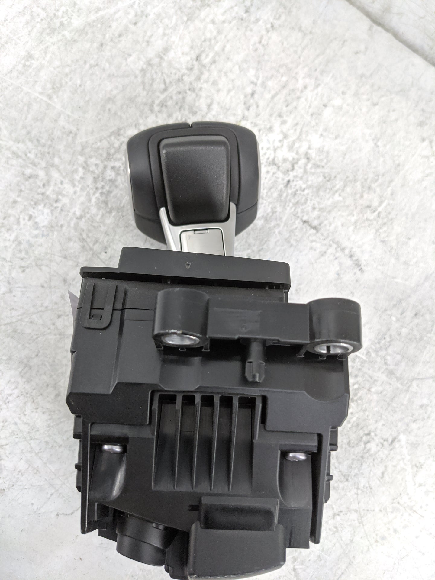 2024 Mazda Cx-90 Floor Console Assembly Shifter - Oemusedautoparts1.com