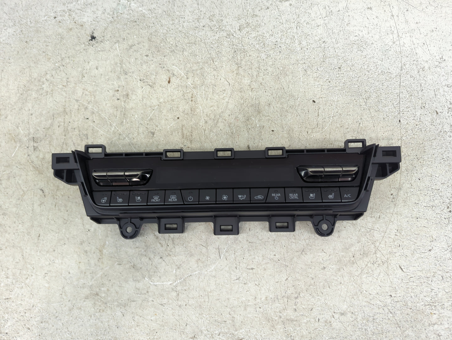 2024 Mazda Cx-90 Climate Control Module Temperature AC/Heater Replacement P/N:KMW8-61 190 Fits OEM Used Auto Parts - Oemused