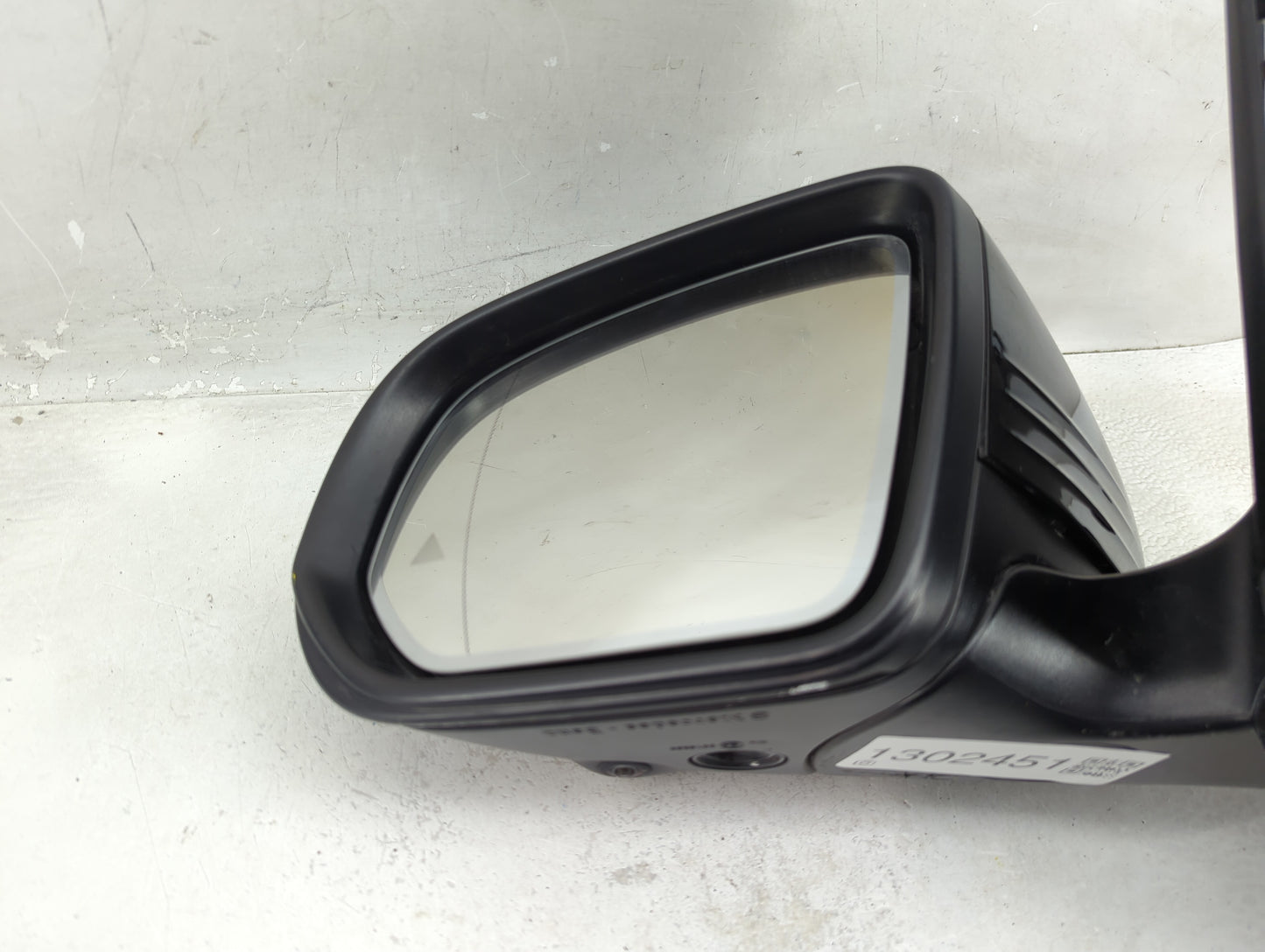2024 Mercedes-Benz Gls450 Driver Side View Mirror - Left Door Mirror OEM Used - Oemusedautoparts1.com