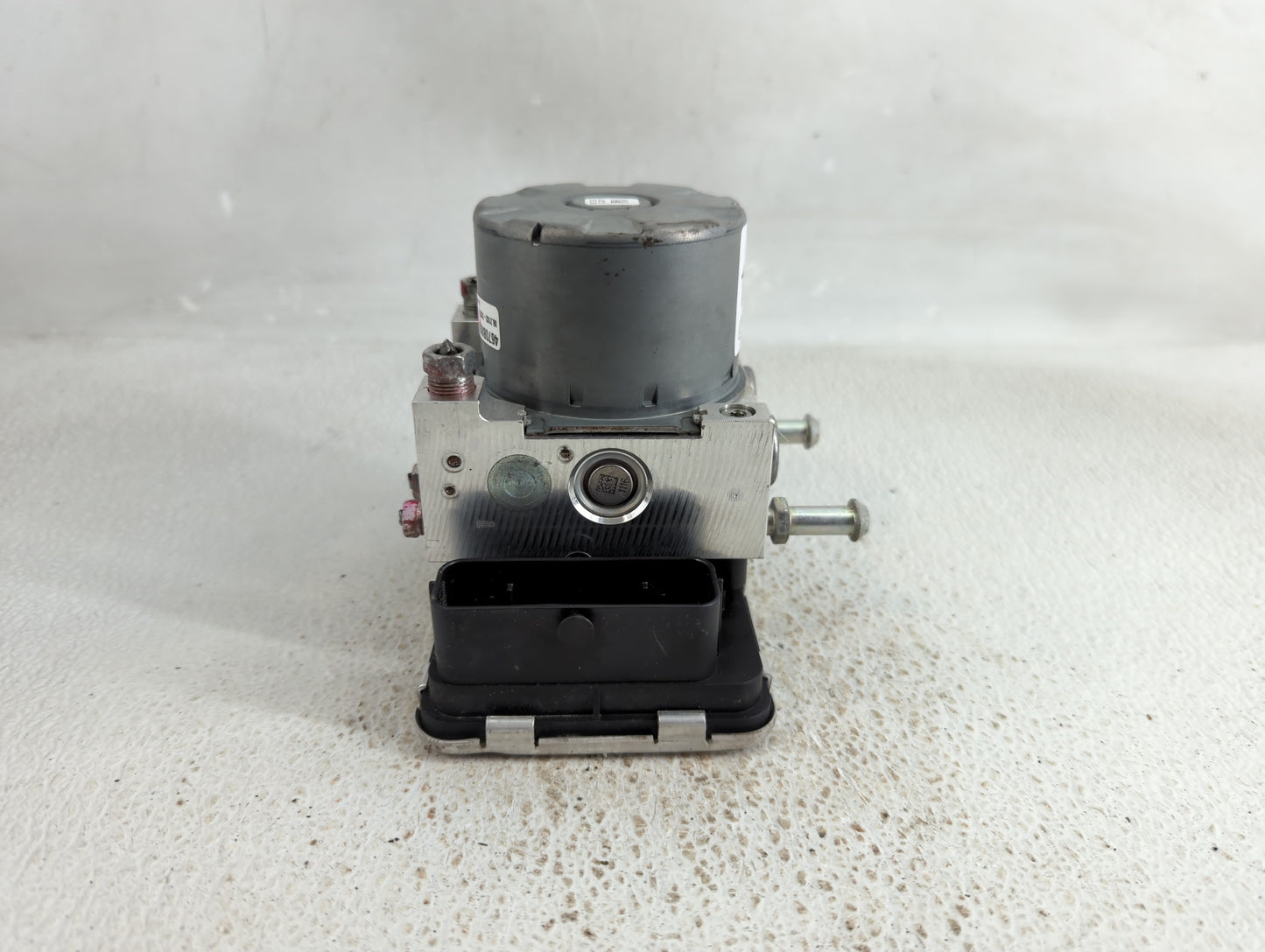 2018 Mitsubishi Eclipse Cross ABS Pump Control Module Replacement P/N:4670B893 Fits OEM Used Auto Parts - Oemusedautoparts1.